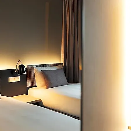 Ibis Styles Arnhem Centre 3*