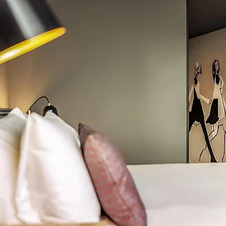 Отель Ibis Styles Arnhem Centre