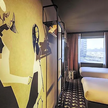 Ibis Styles Arnhem Centre Отель Volkel