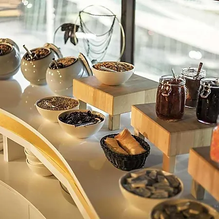 Отель Ibis Styles Arnhem Centre